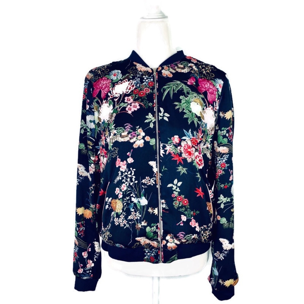 ZARA Trafaluc women’s floral bomber jacket USA L